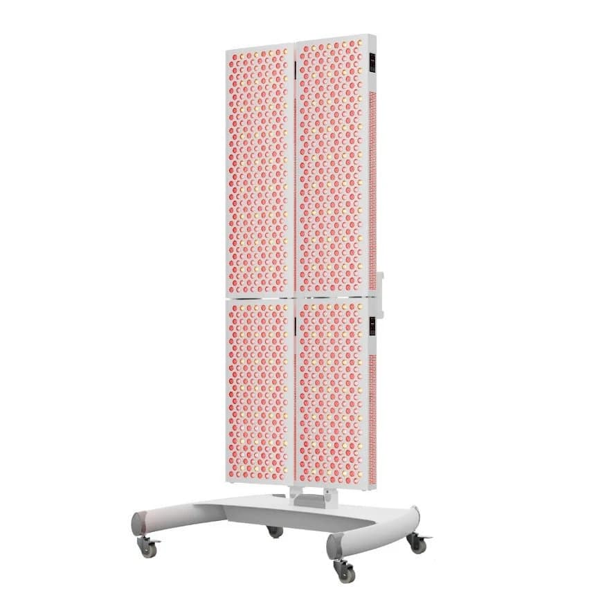 Four-panel Mito Adapt 4.0 array, double MID and MAX setup on a stand