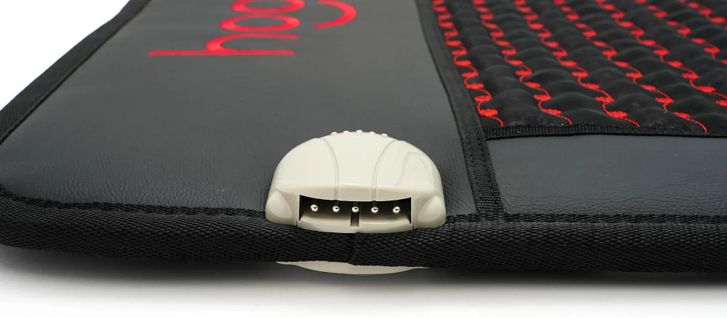 Hooga PEMF Mat plug connection – durable and portable PEMF mat setup for home wellness