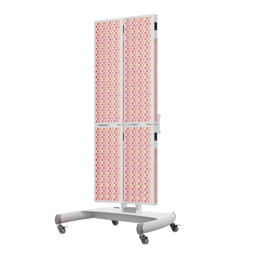 Four-panel Mito Adapt 4.0 array, double MID and MAX setup on a stand